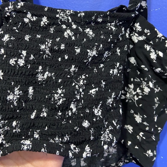 GARAGE crop black tank - Picture 6 of 8